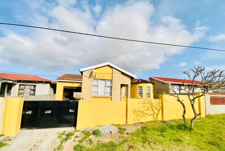 3 Bedroom Property for Sale in Mdantsane Eastern Cape